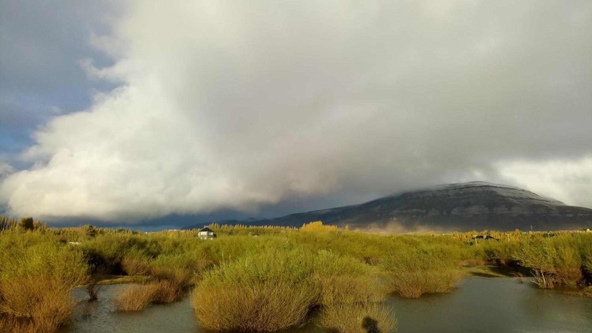 Hostel Aves Del Lago Ель-Калафате Екстер'єр фото